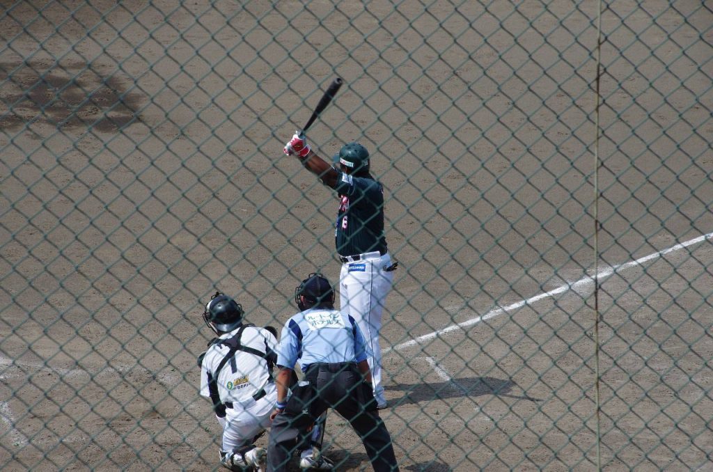 BC リーグで打席に立つタフィーローズ選手